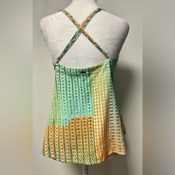 O'Neill Patchwork Print Flowy Top 
 Boho Minimalist Surfer Summer 
Size Medium - Picture 7 of 10